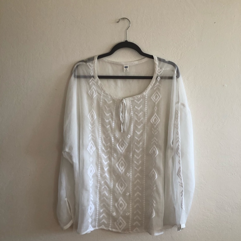 Old navy Ivory Lace Long Sleeve Top